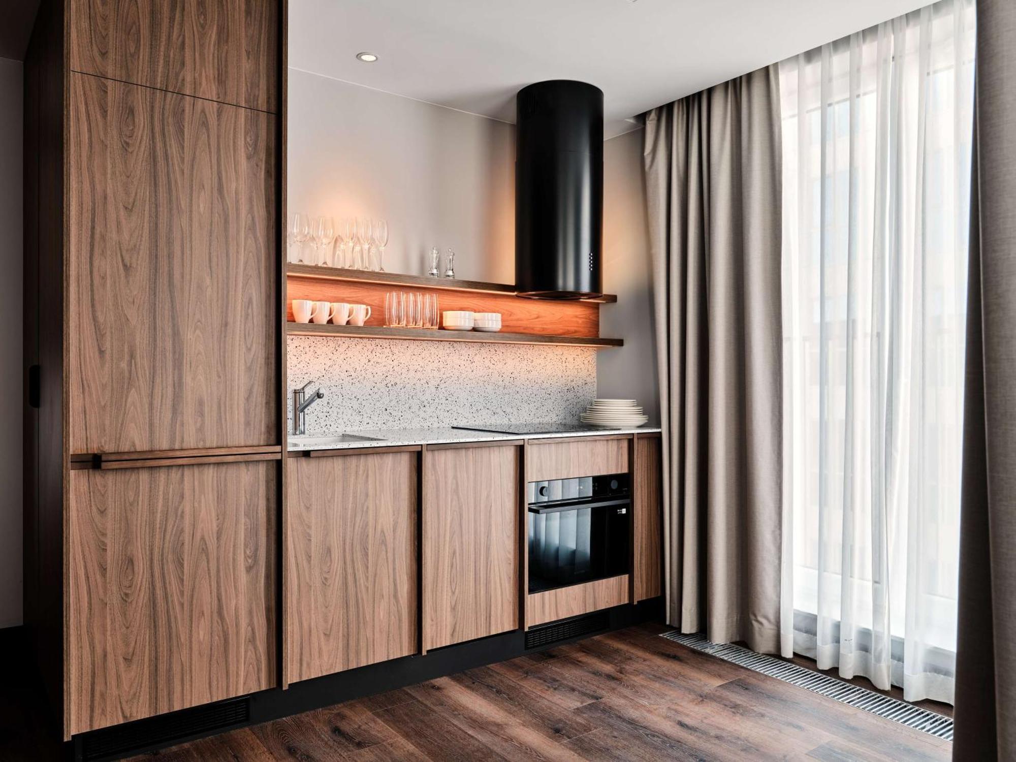 Radisson Red & Radisson Red Apartments, Krakov
