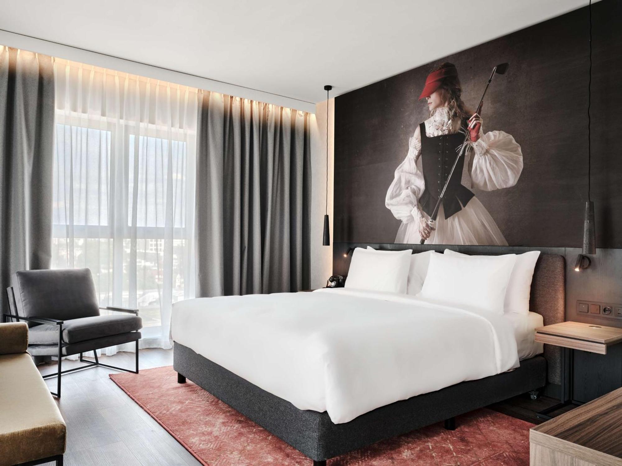 Radisson Red & Radisson Red Apartments, Hotel Krakov