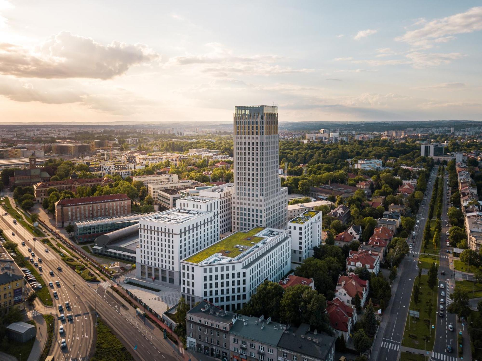 Radisson Red & Radisson Red Apartments, Krakov