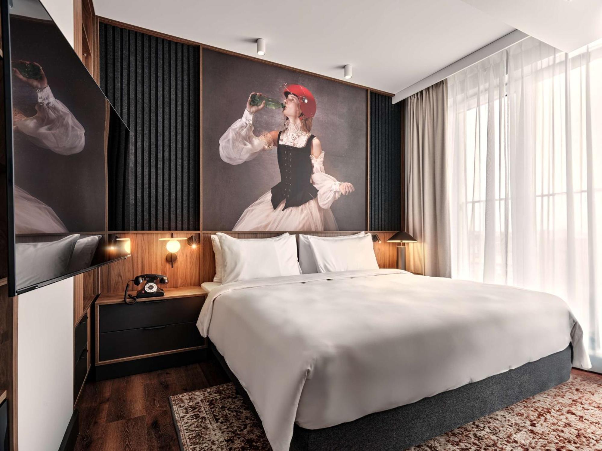 Hotel Radisson Red & Radisson Red Apartments, Krakov