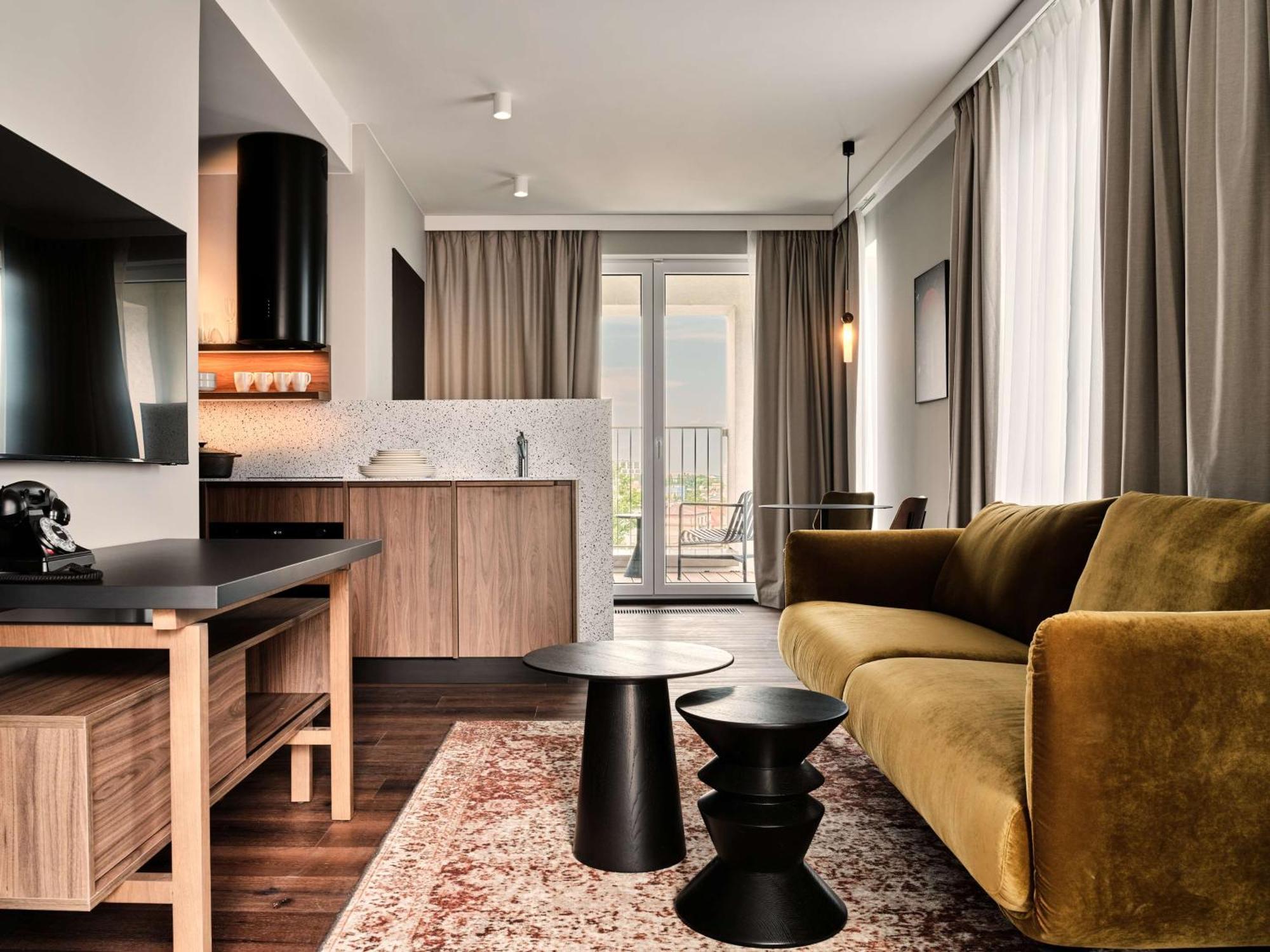 Hotel Radisson Red & Radisson Red Apartments, Krakov